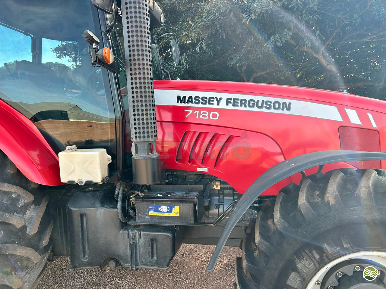 TRATOR MASSEY FERGUSON MF 7180 Tração 4x4 Agrícola Betiato CAMPO VERDE MATO GROSSO MT